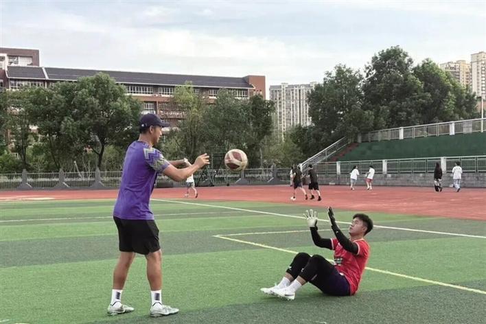 范推举姿势, 手把手调整, 蓄追梦的底