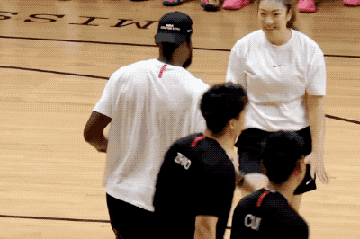 现稳健, 的问题 现稳健, 的问题